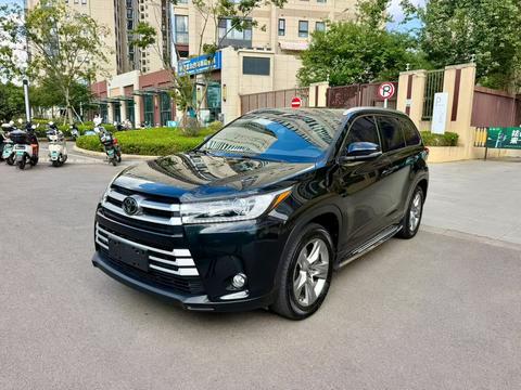 Toyota Highlander 2021