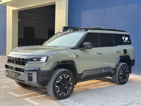 Fangchengbao Bao 8 2025