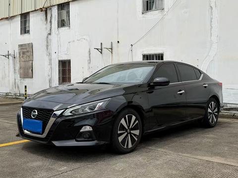 Nissan Teana 2021