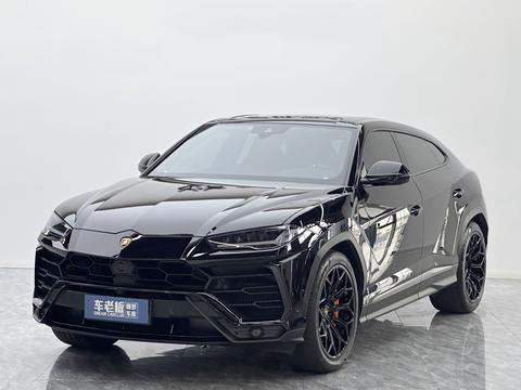Lamborghini Urus 2021