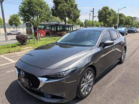 Mazda 3 Axela 2021