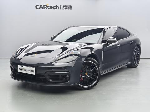 Porsche Panamera 2022