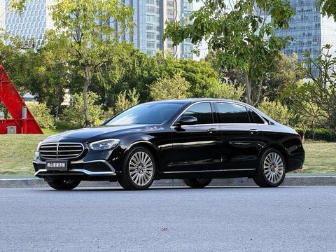 Mercedes-Benz E-Class 2023