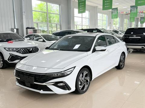 Hyundai Elantra 2023