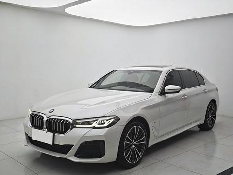 BMW 5 Series 2023