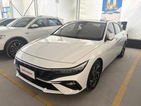 Hyundai Elantra 2023