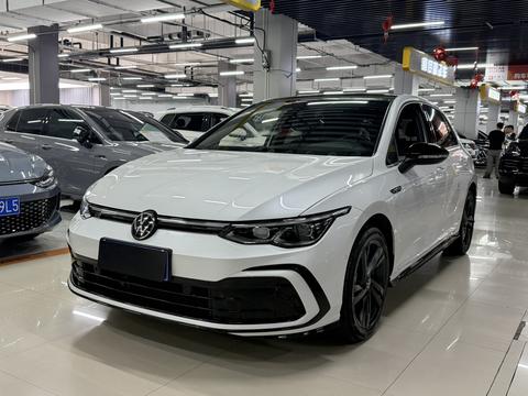 Volkswagen Golf 2023