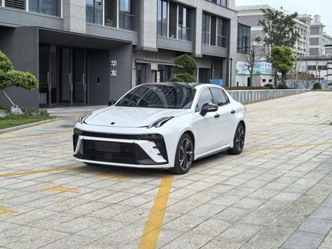 Lynk & Co 03 2023