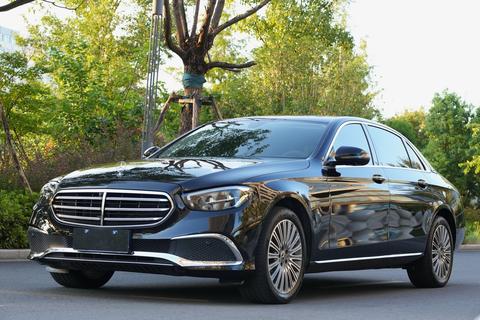 Mercedes-Benz E-Class 2022