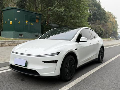 Tesla Model Y 2025
