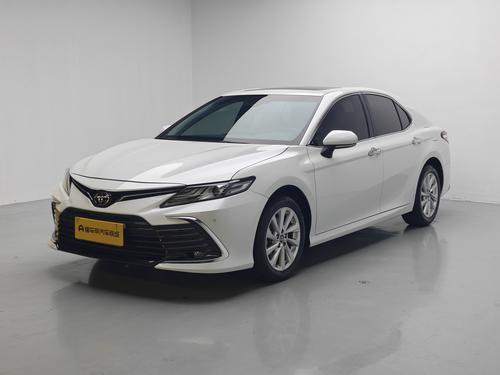 Toyota Camry 2022