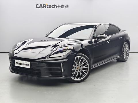 Porsche Panamera 2024