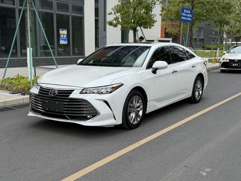 Toyota Avalon 2019