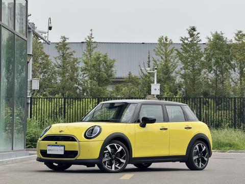MINI Cooper 2025