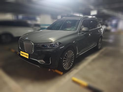 BMW X7 2021