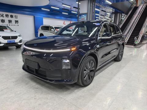 Li Auto L6 2025