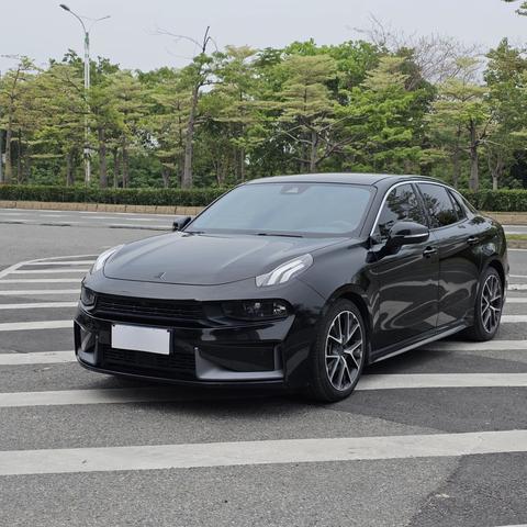 Lynk & Co 03 2022
