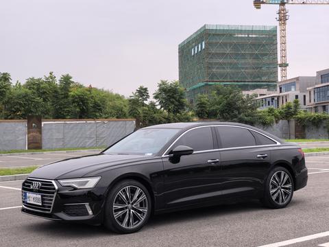 Audi A6L 2022