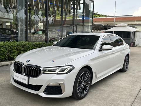 BMW 5 Series 2021