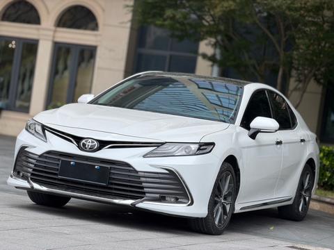 Toyota Camry 2023