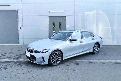 BMW 3 Series 2025