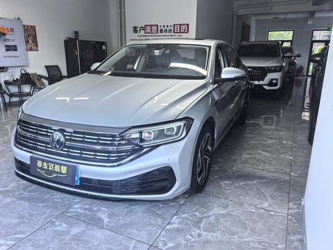 Volkswagen Sagitar 2023