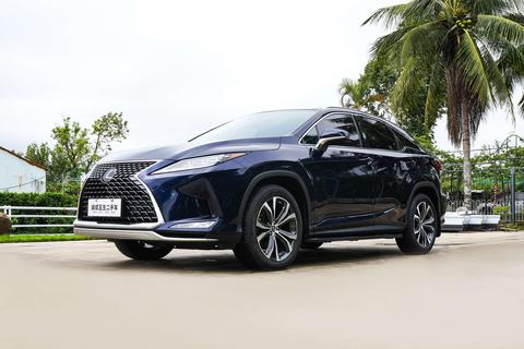 Lexus RX 2020
