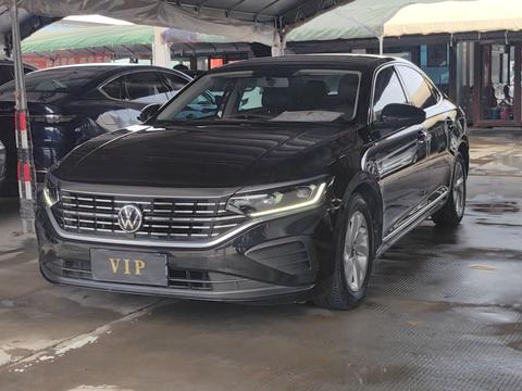 Volkswagen Passat 2022