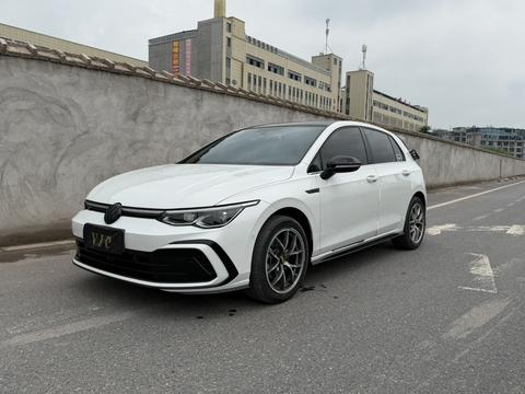 Volkswagen Golf 2023