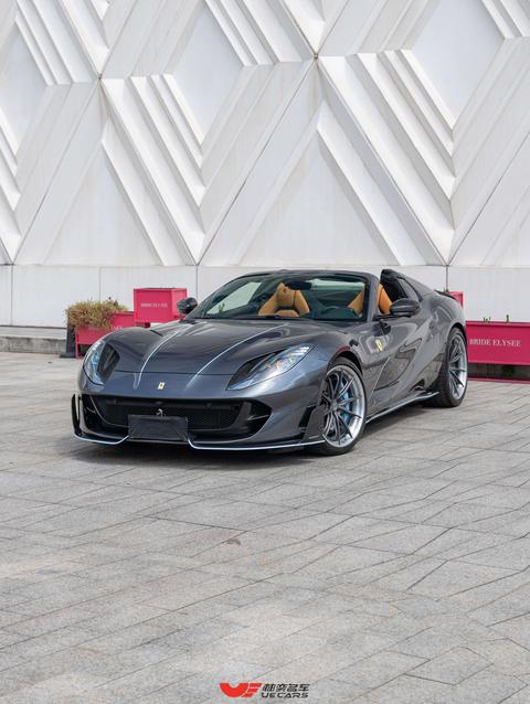 Ferrari 812 Superfast 2020