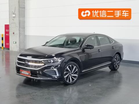 Volkswagen Passat 2024