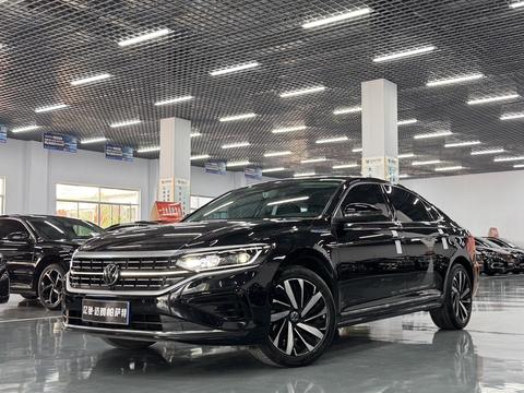 Volkswagen Passat 2025
