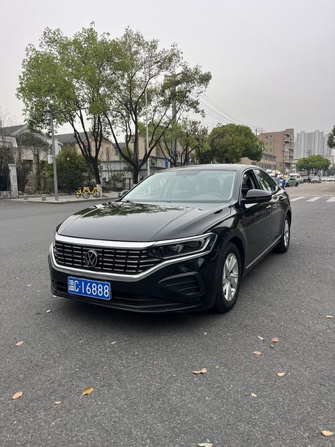 Volkswagen Passat 2024