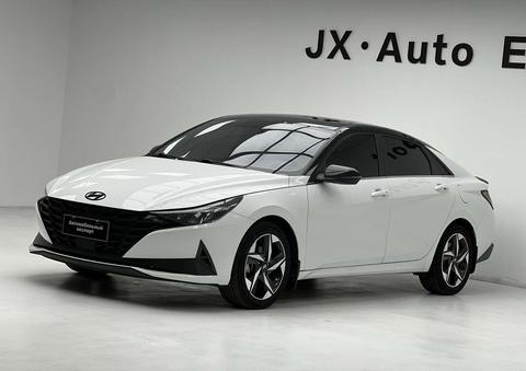 Hyundai Elantra 2022