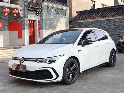 Volkswagen Golf 2021