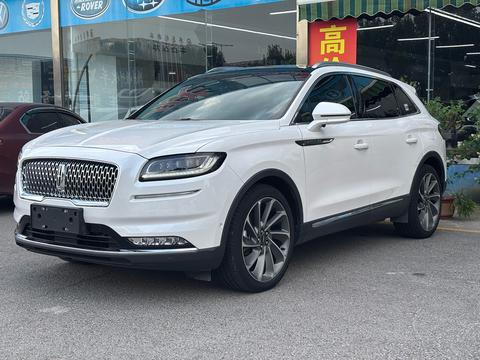 Lincoln Nautilus 2021