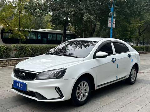 Geely Emgrand 2021
