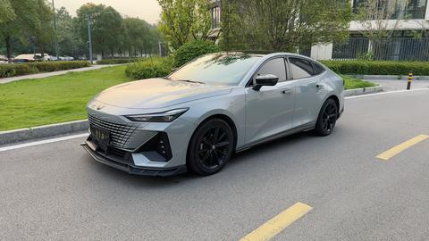 Changan UNI-V 2022