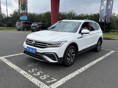 Volkswagen Tiguan L 2023