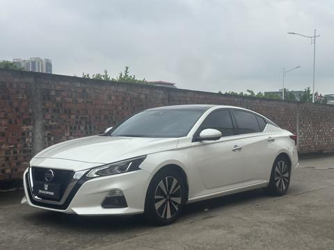 Nissan Teana 2021