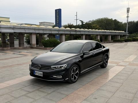 Volkswagen Magotan 2023
