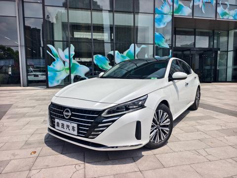 Nissan Teana 2022
