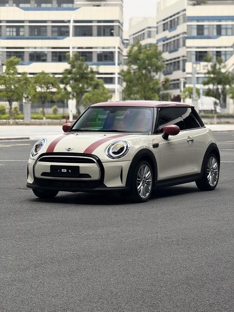 MINI Hatch 2022