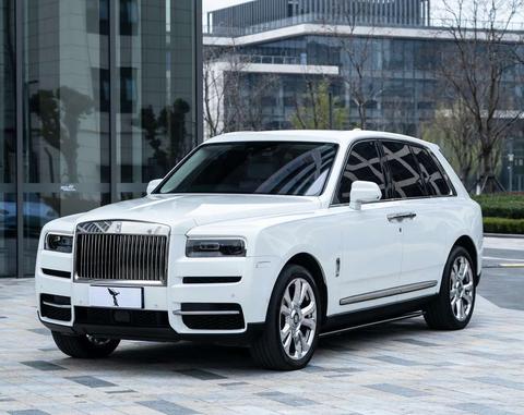 Rolls-Royce Cullinan 2024