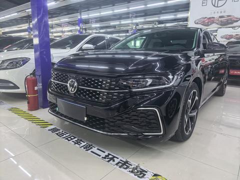 Volkswagen Passat 2024
