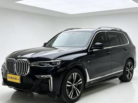 BMW X7 2022