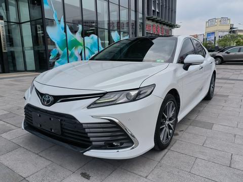 Toyota Camry 2021