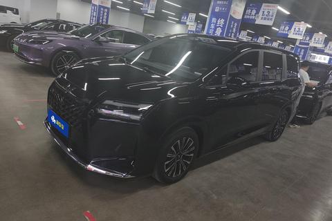 Wuling Starlight 730 2025
