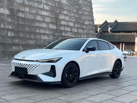 Changan UNI-V 2024