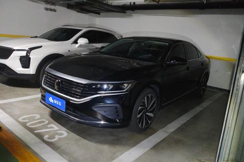 Volkswagen Passat 2024